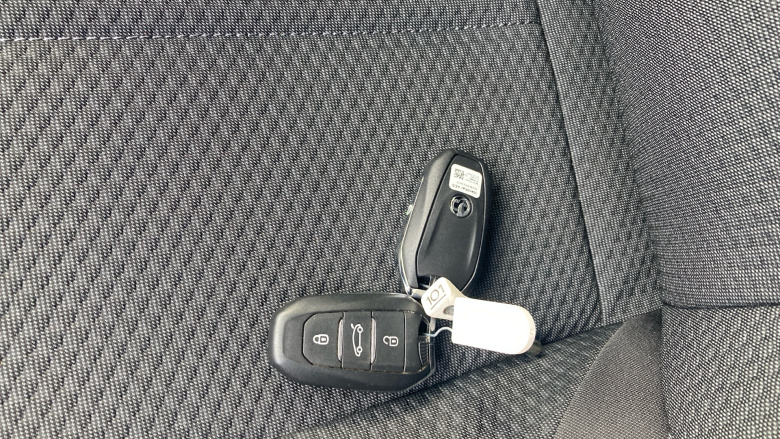 Vauxhall Astra 1.2 Turbo 130 Design 5dr Auto Petrol Estate